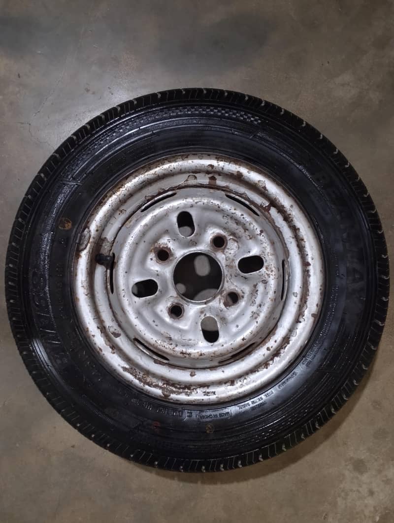 Tyre 4-hours used 7