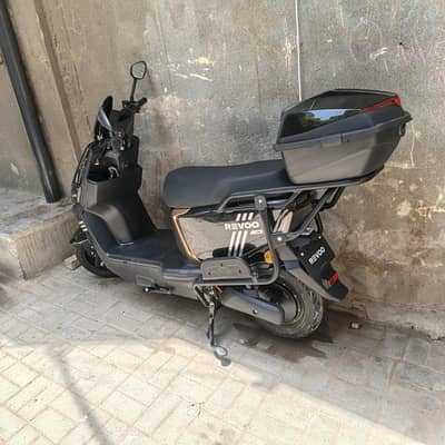 I want to sale my reboot electric scooter 4 to 5 month used
