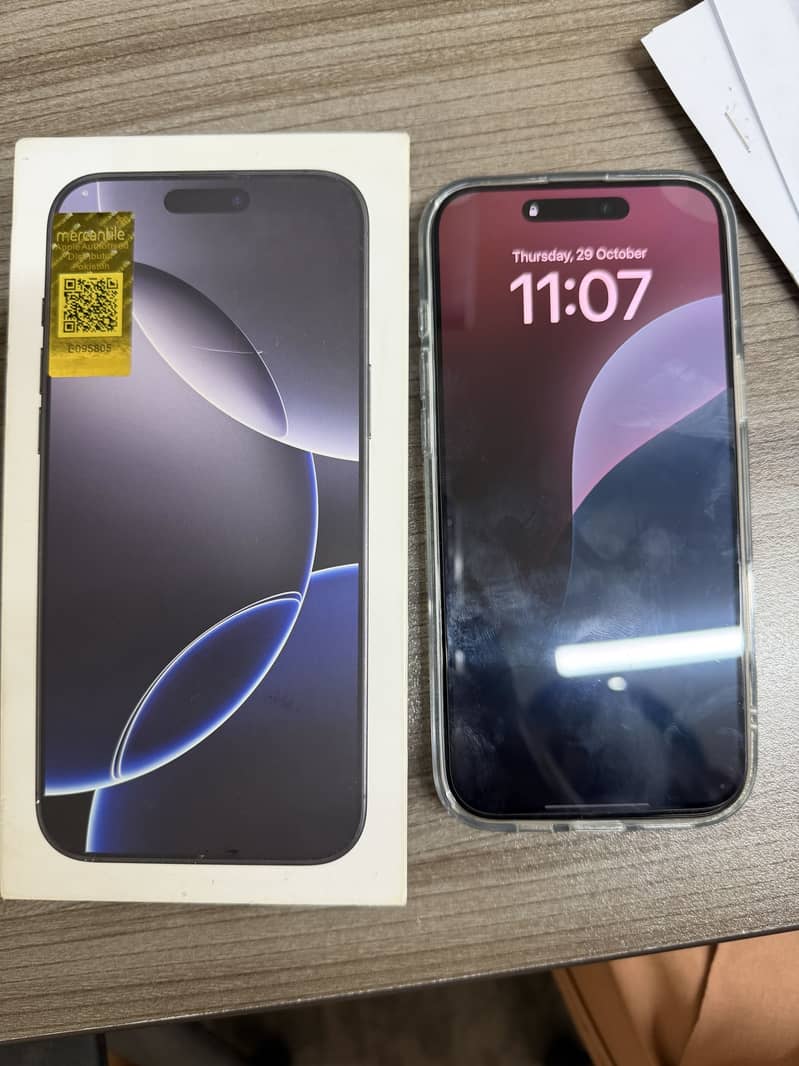 Apple iPhone 16 Pro Max 0