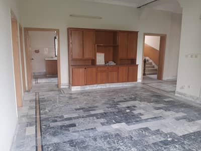 G/11 500gaz Seprat Gate 3bed Uppar Portion Available For Rent, No Real Piks