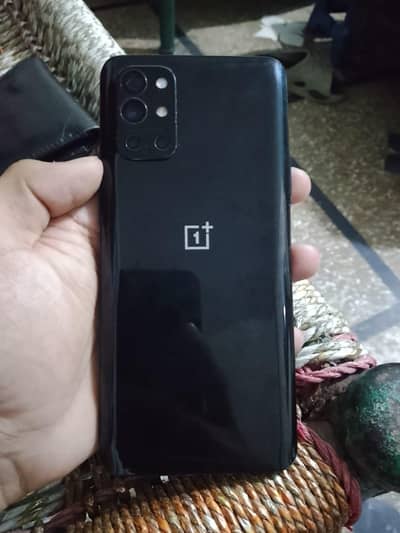 One Plus 9R