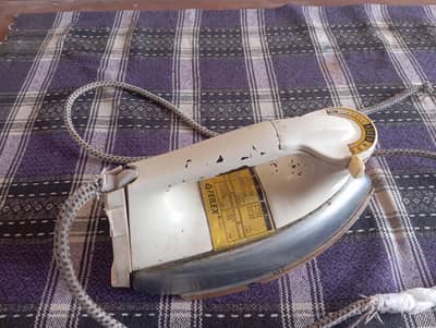 Feilex Electric Dry Iron / Heavy Weight Isthri in Working Condition