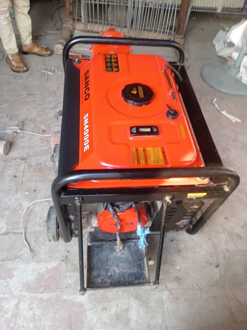 senco generator.  3500w. 4
