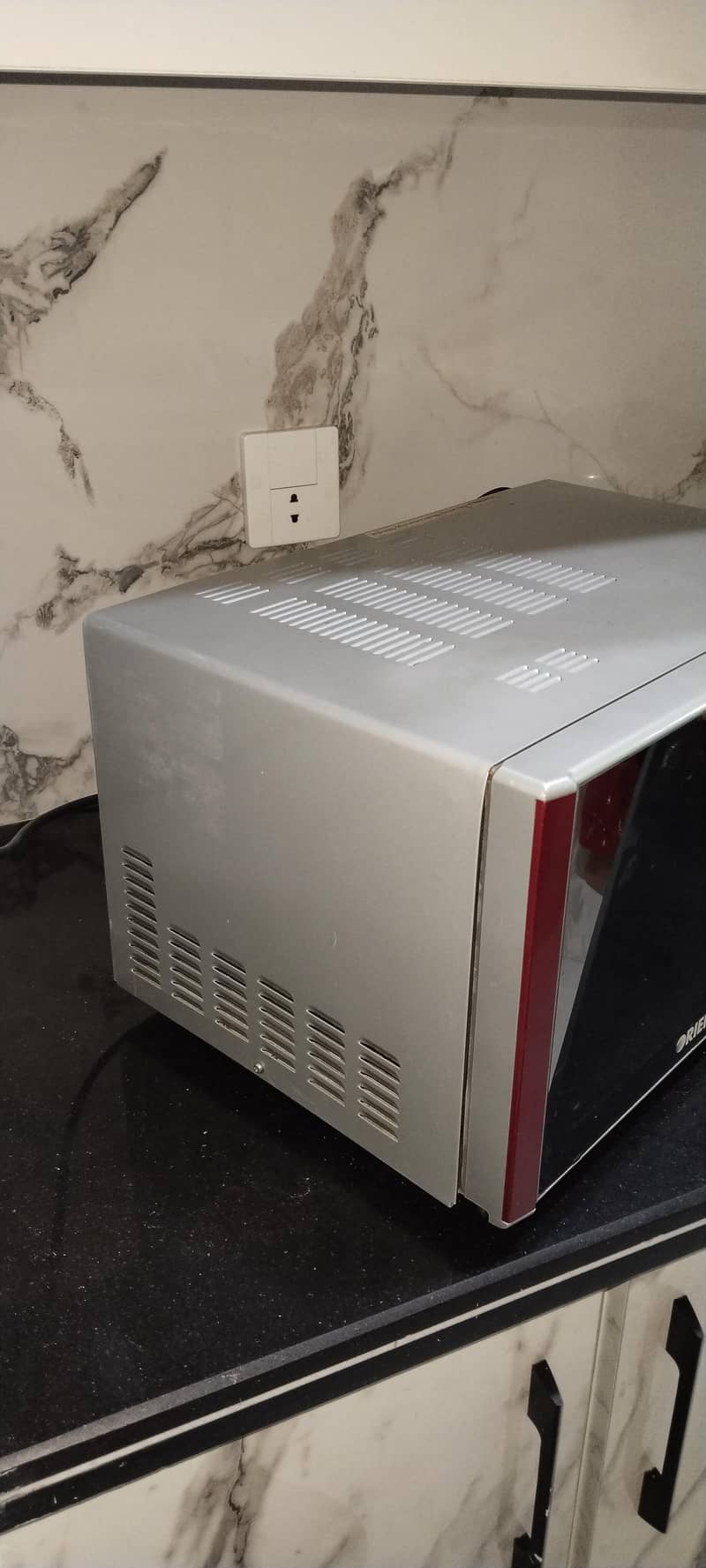 microwave 12