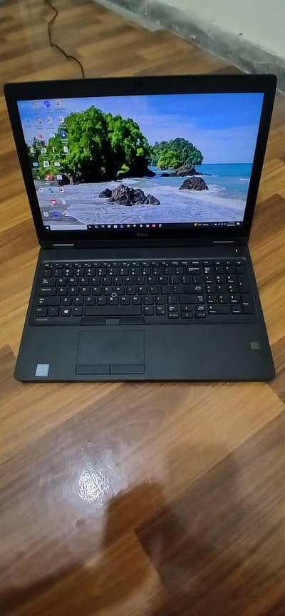 Laptop Dell | Core i7 7th Gen | 8GB Ram 256 SSD | 2GB Graphic Card |