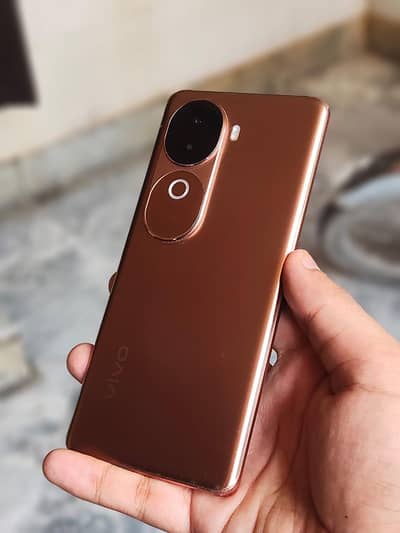 Vivo V40e