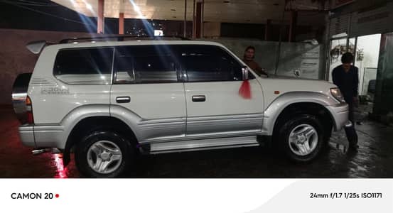 Toyota Land Cruiser 2001