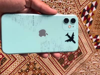 Apple iPhone 11 64 GB BATTERY HEALTH 88 FACE ID AND TRUE TONE OK