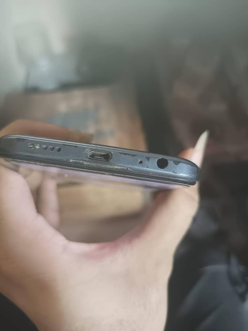 Tecno Spark 8C 5