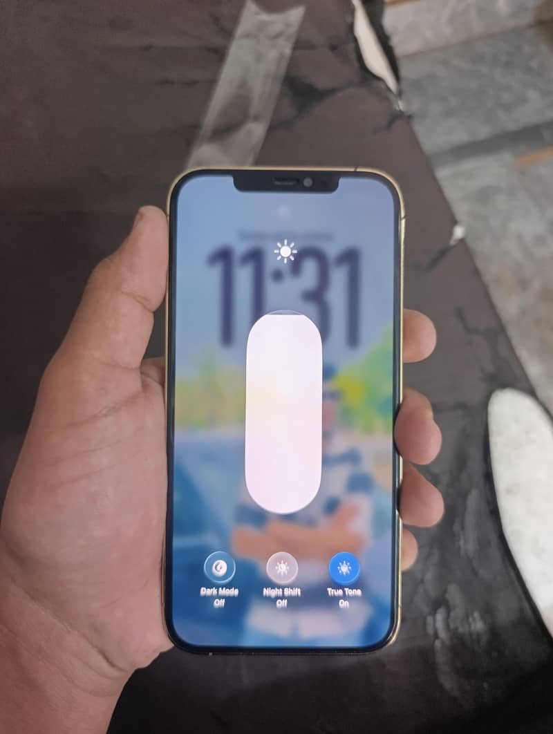 Apple iPhone 12 Pro Max 5