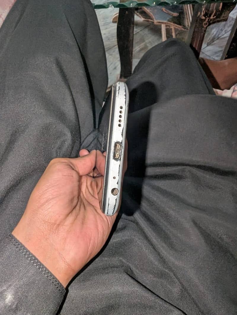 Tecno Spark 8C 1