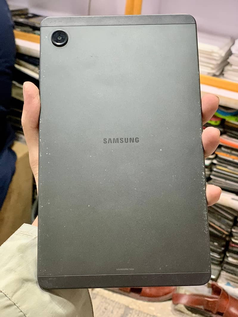 Samsung Tab A9 0