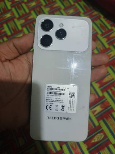 Tecno Spark 40