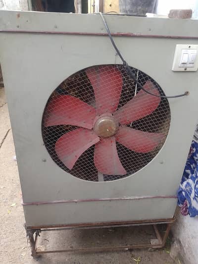 air cooler urgent for sale  03036068703 bilkul ok hai