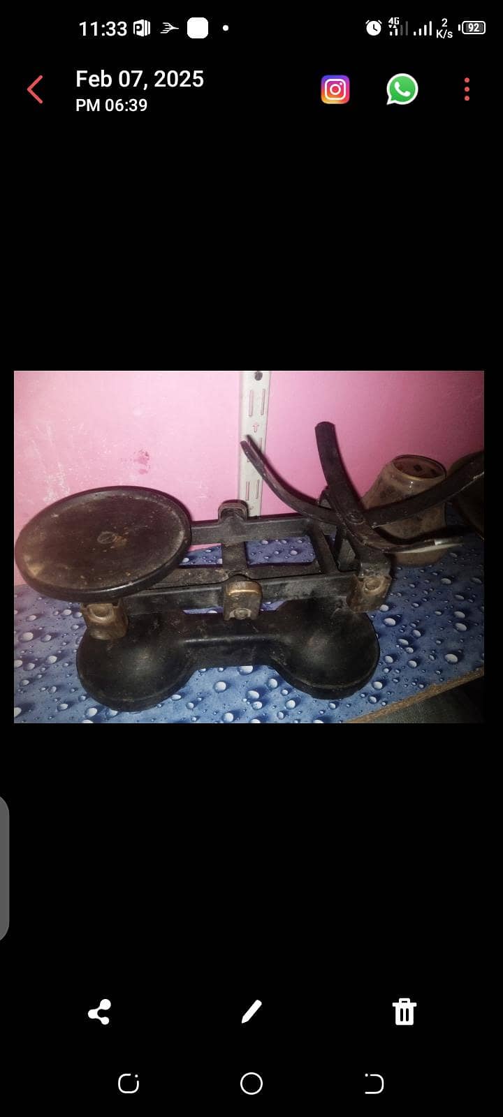 vintage scale 0