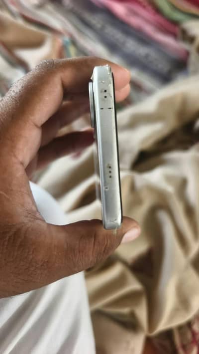 Vivo Y400