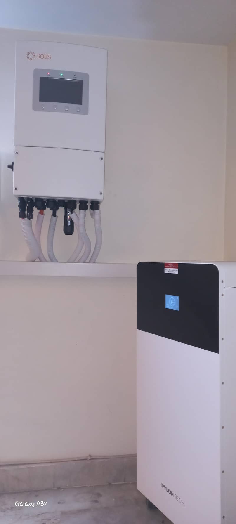 Solar System Fitting & Mantinance Centre 1