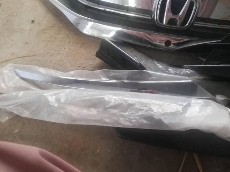 bumper. genuine 1
