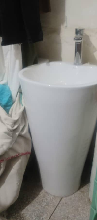 Bathroom Assosries for Sale