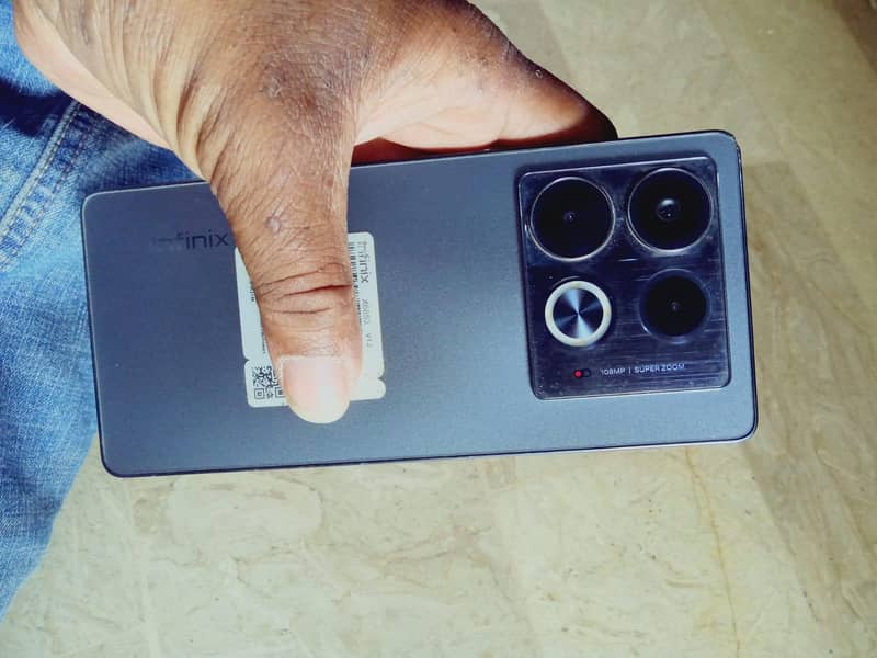 Infinix Note 40 1