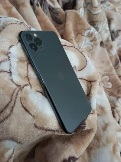 Apple iPhone 11 Pro Max only call ye whstapp/only sale no exchange
