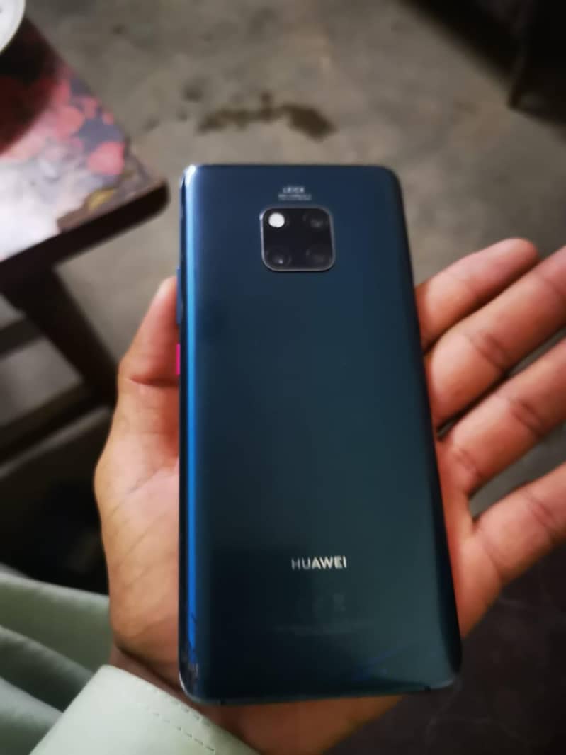 Huawei 20 Pro 1
