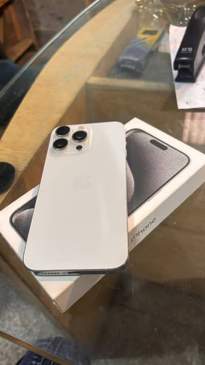 Apple iPhone 15 Pro Max