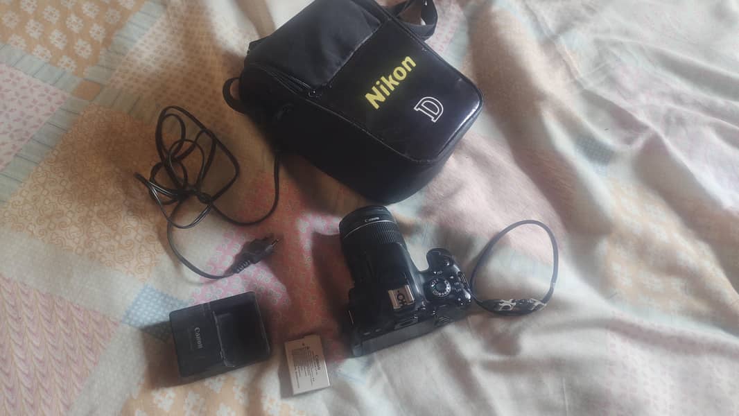 Canon 650D DSRL camera 5
