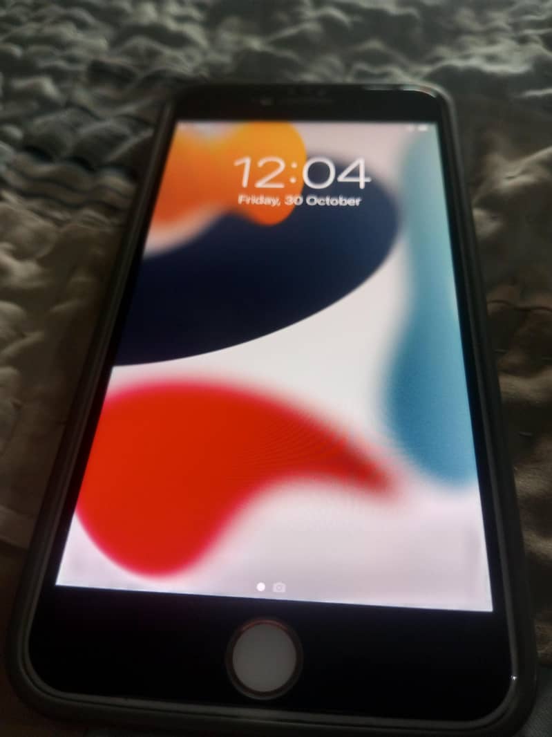 Apple iPhone 7 Plus 1