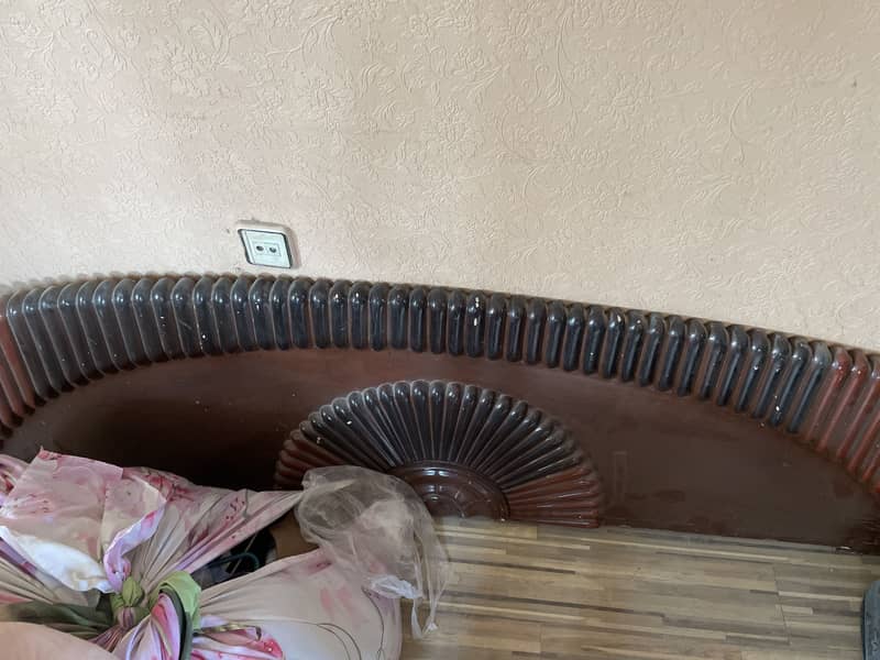 King Size Bed 1