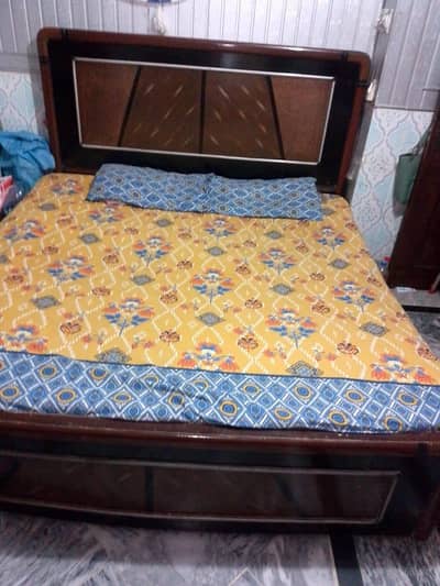 BED FOR SALE. pH no 03268746769 , 03224967588