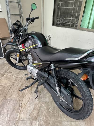 Yamaha YBR G 2022