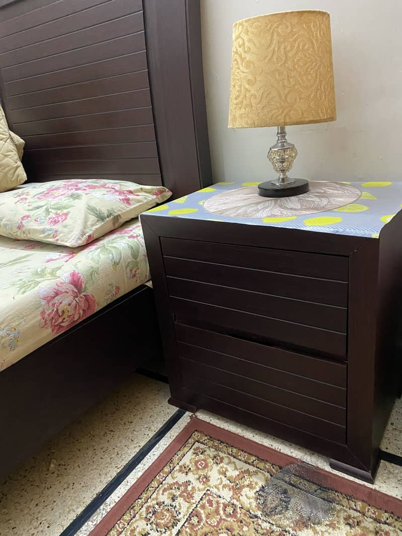 New bed set 0