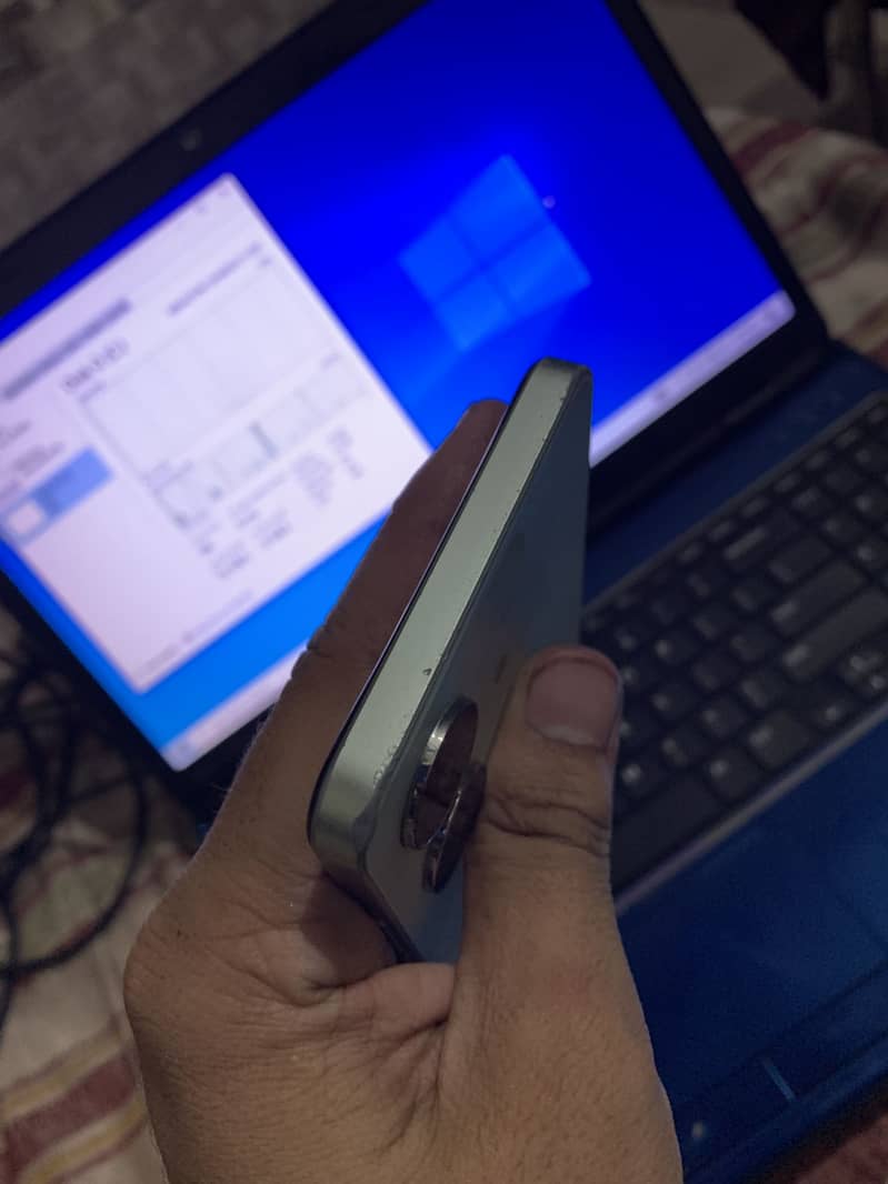 Realme Note 60x 6