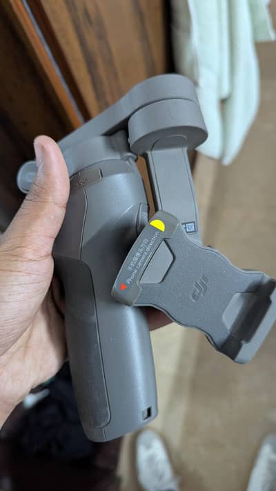 DJI MIMO Osmo Mobile 3 Gimbal with tripod stand