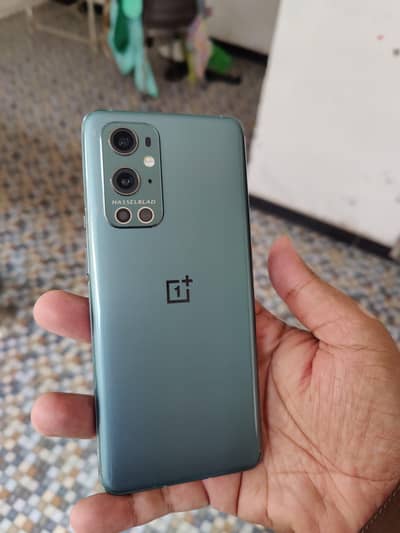 One Plus 9 Pro dual sim pin dot