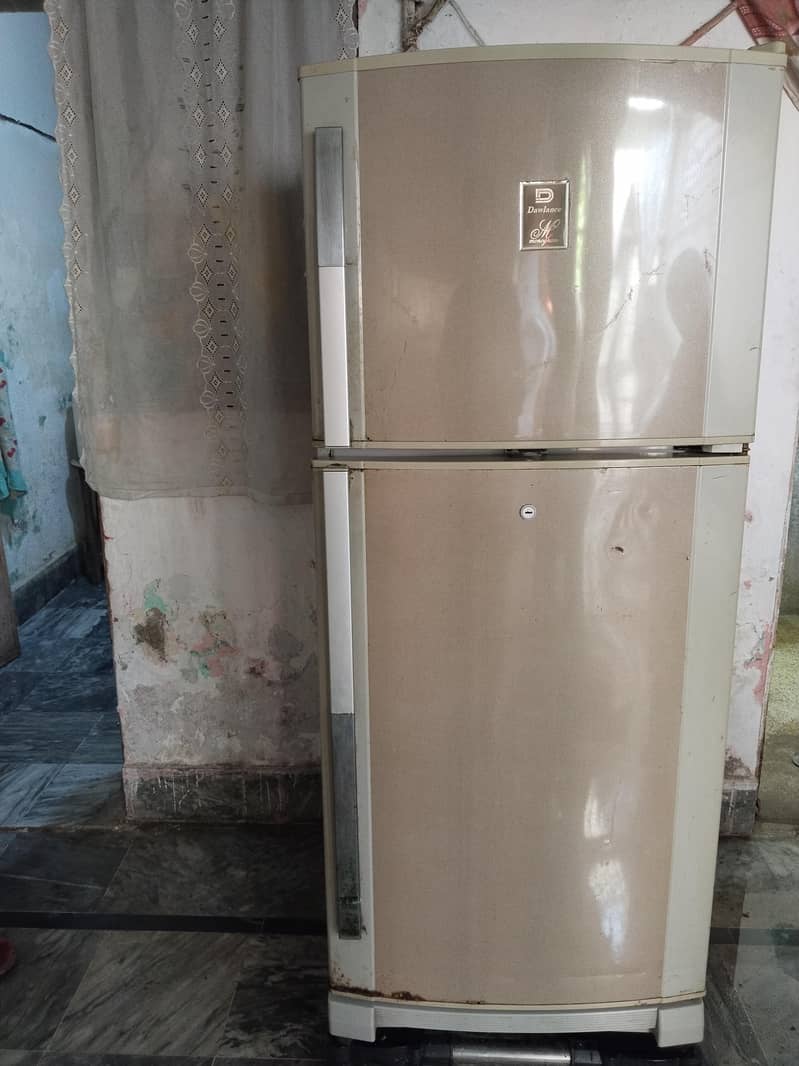 Dawlance fridge 0