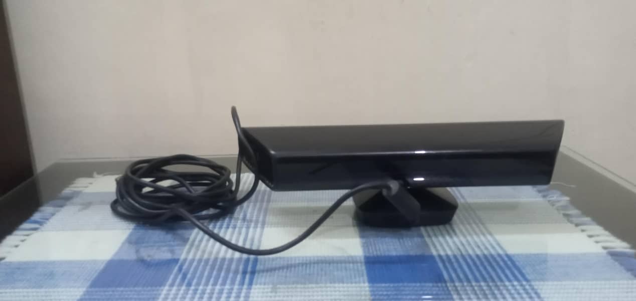 Kinect Sensor for Xbox 360 1