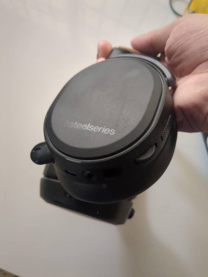 SteelSeries Arctis Pro Wireless ( Flagship model ) Bluetooth 1