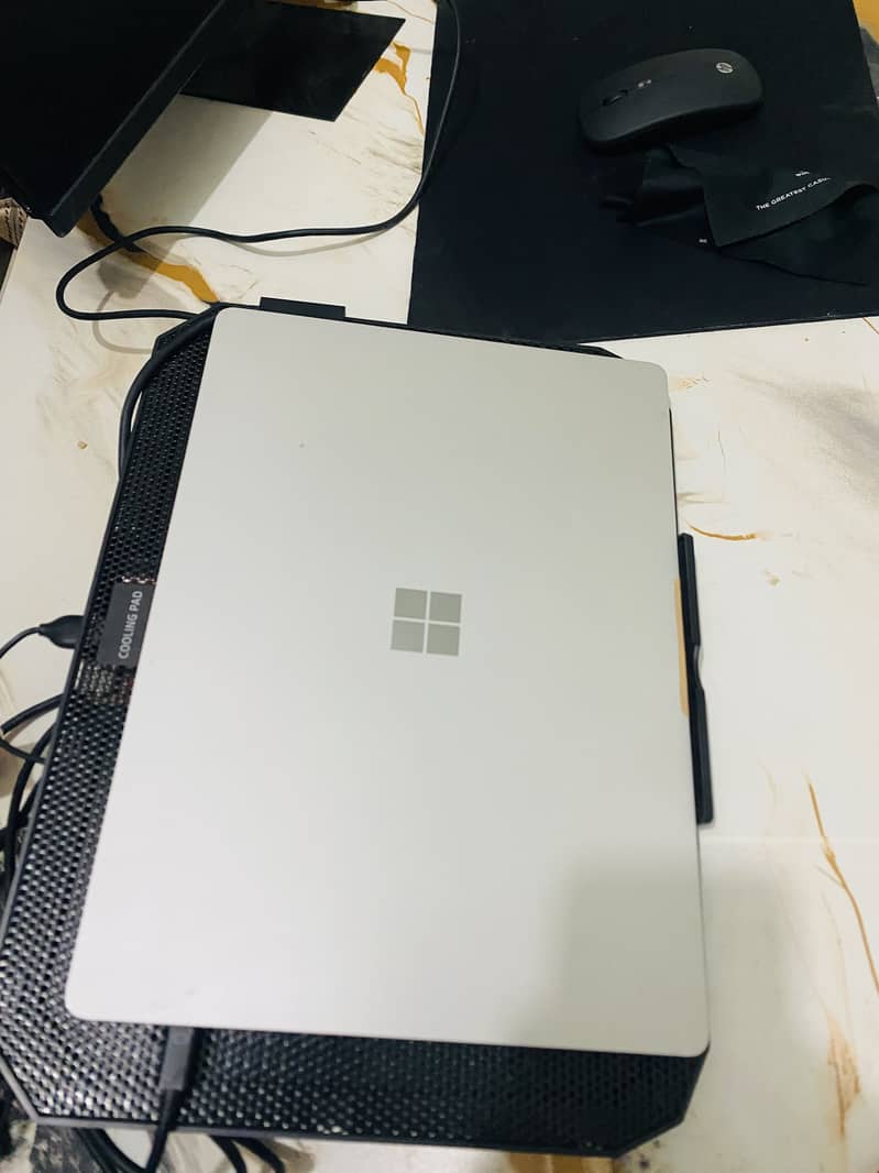 Microsoft surface 2 1