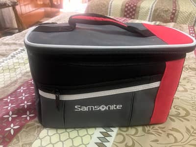 New Lunch box Samsonite