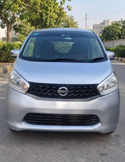Nissan Dayz 2015