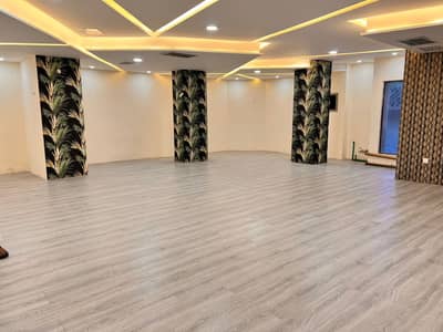 Brand New Office Area 1200 Square Feet Available For Rent In Gulberg 3 Lahore