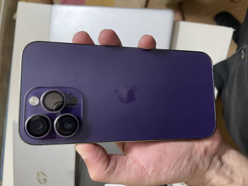 Apple iPhone 14 Pro Max 7