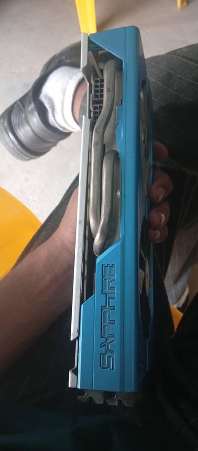 sapphire Rx 590 8gb GPU