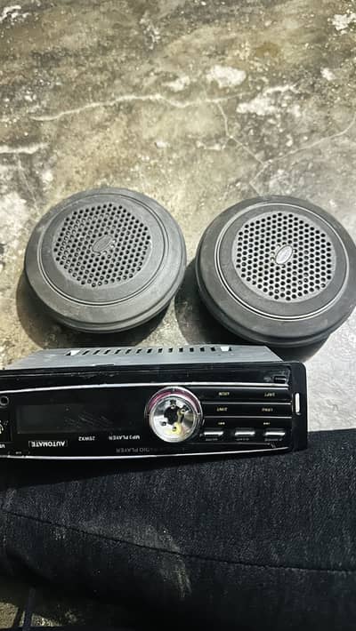 Mehran geniune tape and door speakers