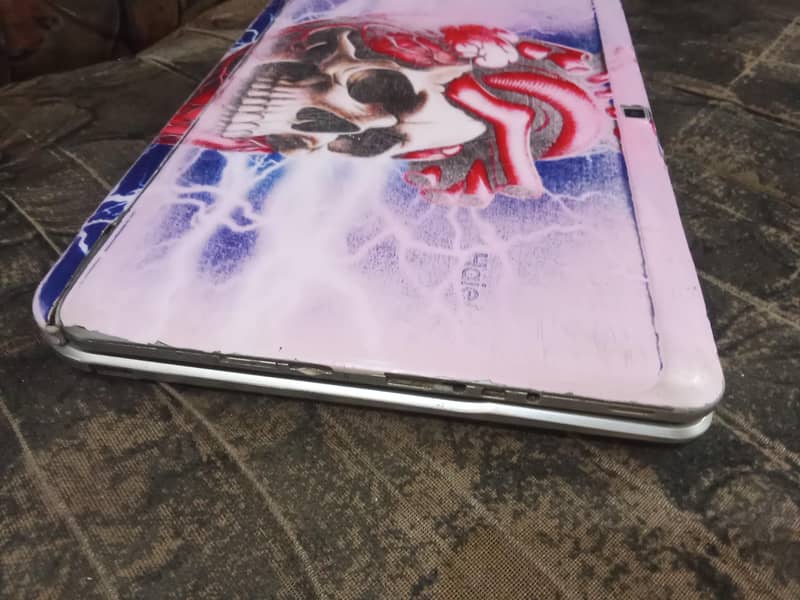 touch and types laptop 10