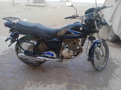 Suzuki GS 150 2015 in good running condition