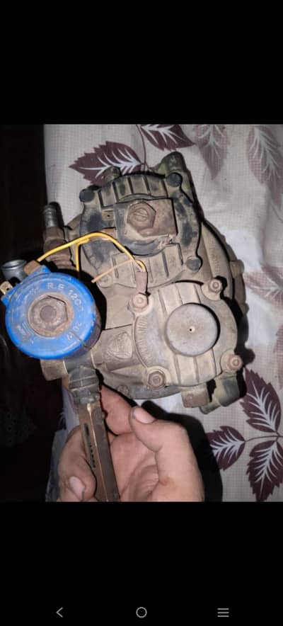 LPG GAS KIT AVAILABLE FOR SELL GOOD CONDITION