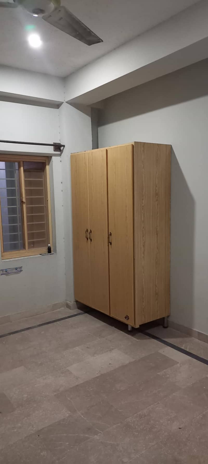 Studio flat for rent 0